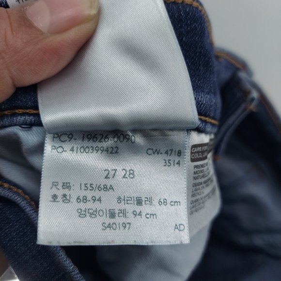 Levis jeans womens size 27 311 shaping skinny - Picture 10 of 10